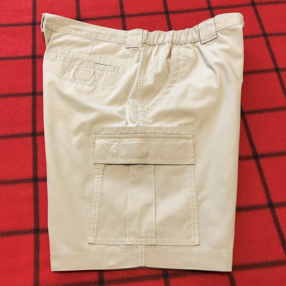 Savane Men's 38 Outdoor Khaki Chino Cargo Shorts